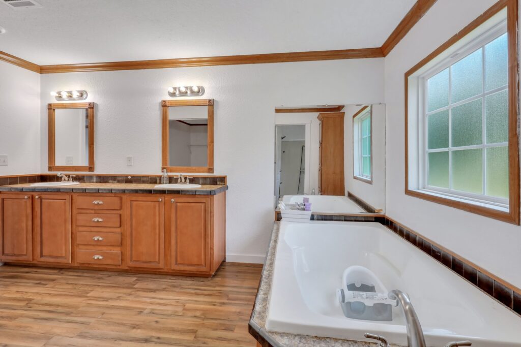 11834 GA HWY 23 Glennville, GA 30427