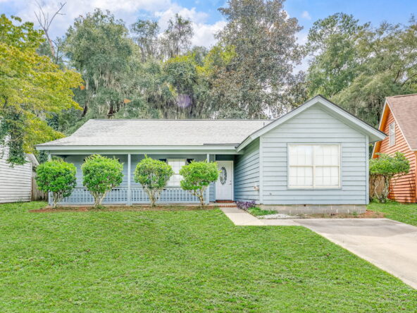 126 Country Walk Circle, Savannah, GA 31419