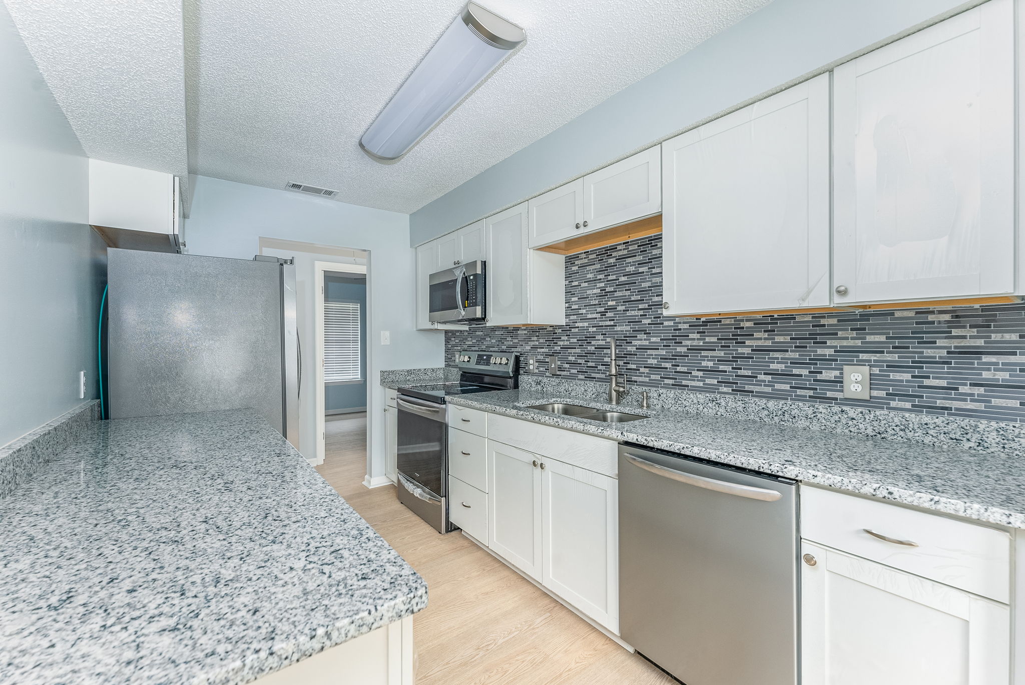 126 Country Walk Circle, Savannah, GA 31419