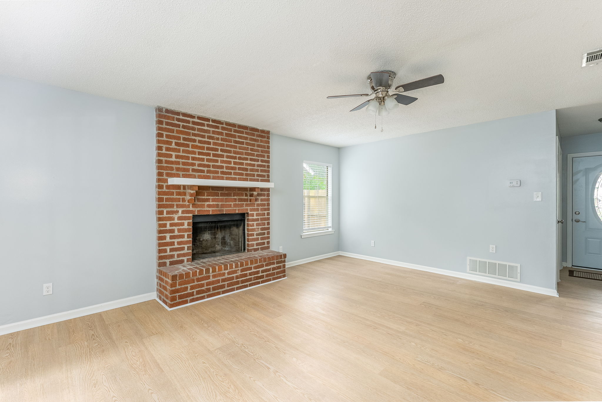 126 Country Walk Circle, Savannah, GA 31419
