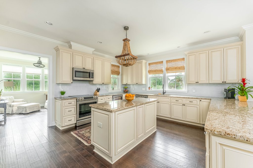 356 Island Road, Savannah, GA 31406